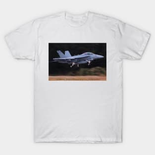 EA-18G Growler Super Hornet FCLP 13 T-Shirt